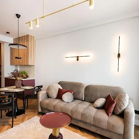 Remarkable City Centre Apartment Varsavia Esterno foto
