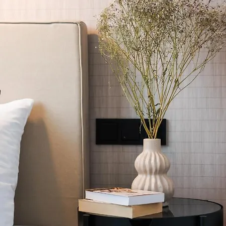 Remarkable City Centre Apartment Varsavia Esterno foto