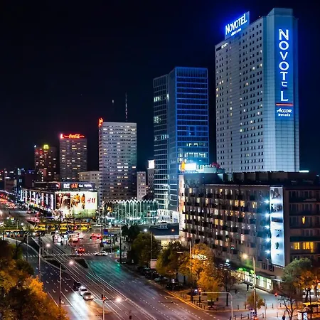 Remarkable City Centre Apartment Varsavia Esterno foto